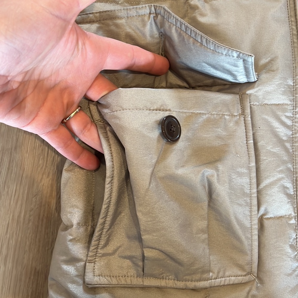 Eddie Bauer vest - Picture 4 of 11